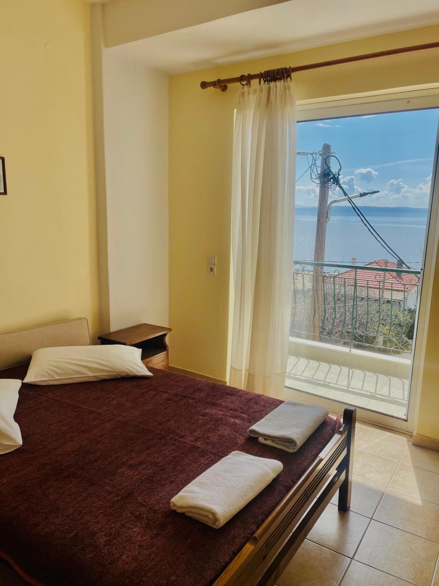 Tasos Manaritsas Rooms Khronia Exterior photo